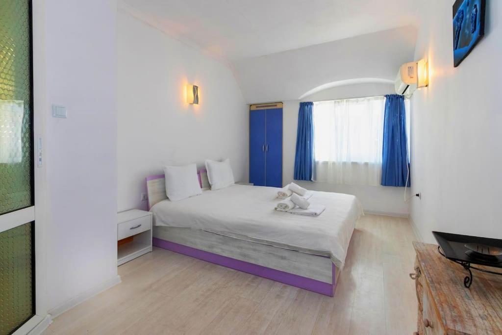 Sunny 2-Bedroom Maisonette Varna & Parking Kültér fotó